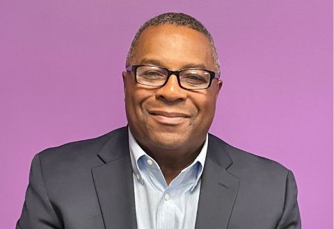 Robert Lewis Headshot